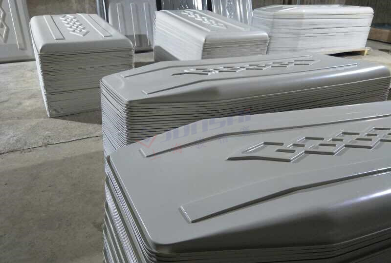 <a href=/list/qichexingye/ target=_blank class=infotextkey>汽车</a>厚片.jpg